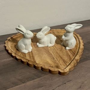 Target Bullseyes Playground Cement Easter Bunny Figurals Set of 3